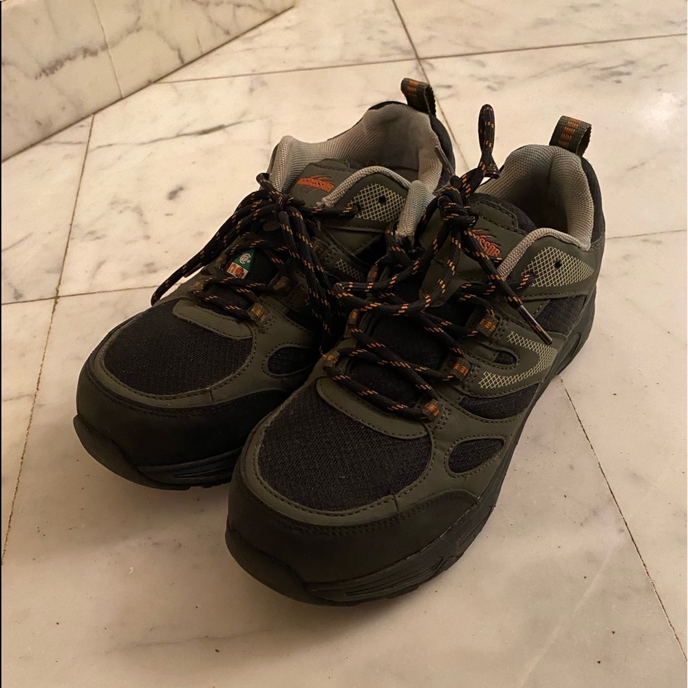 Men’s Steel Toed Shoes